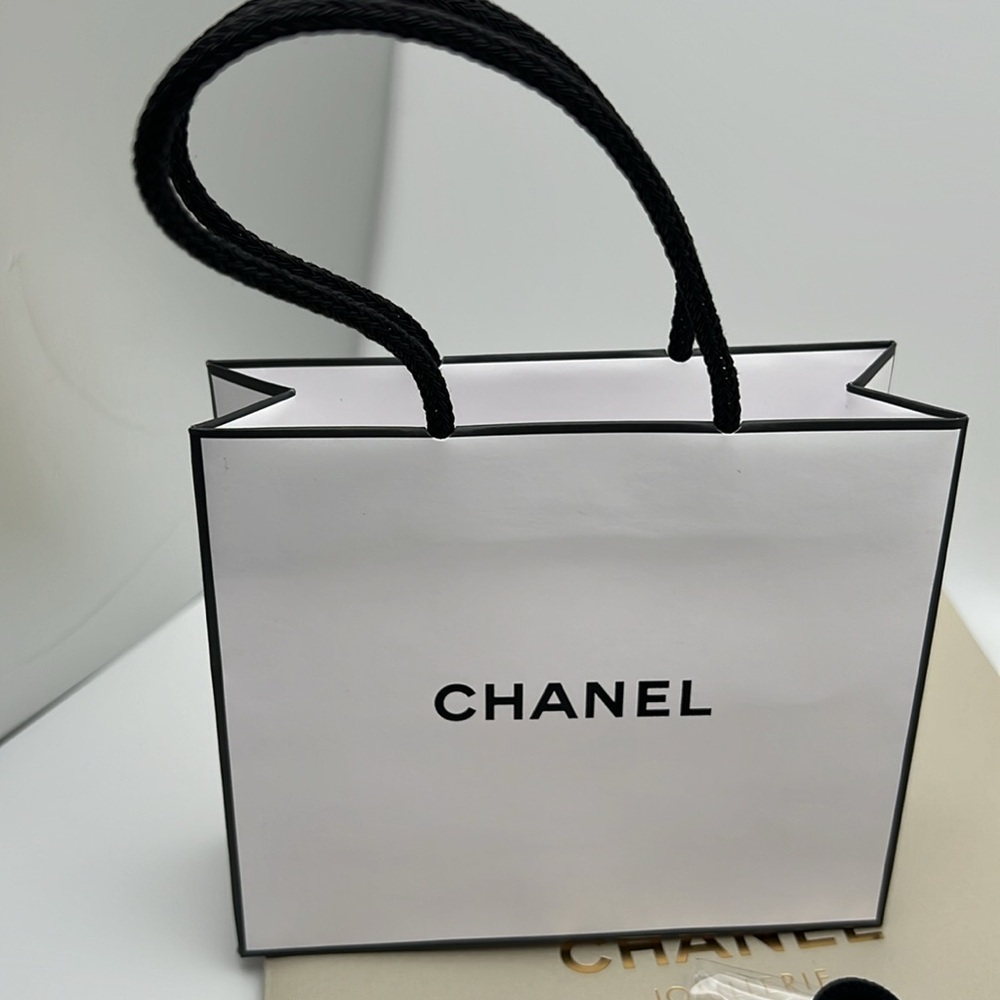 Hair Tie Beauty Chanel Or Wristband & Small Shopping Bag Gold CC Rhinestones - Picture 14 of 17